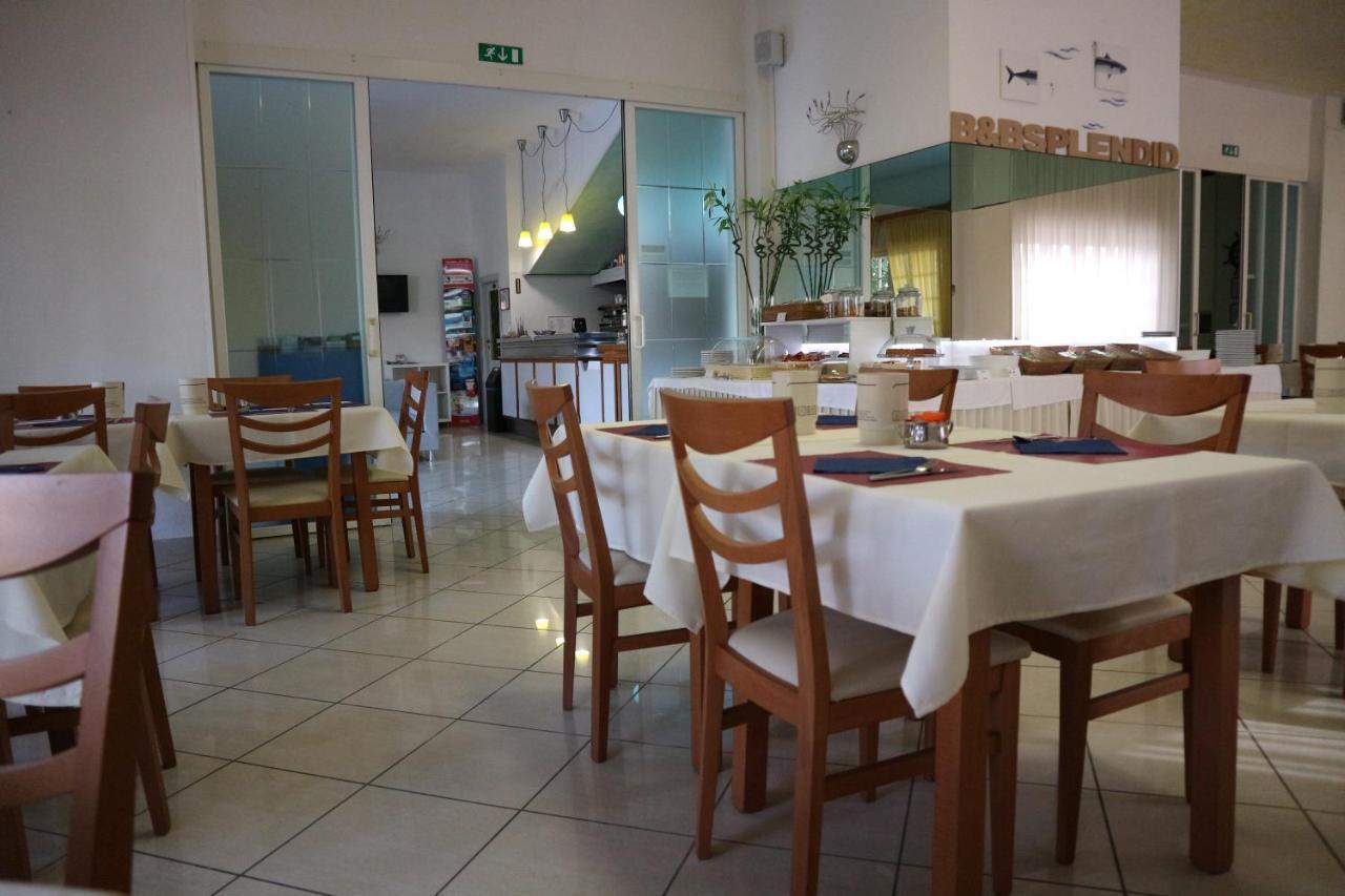 Splendid B&B Milano Marittima Zewnętrze zdjęcie