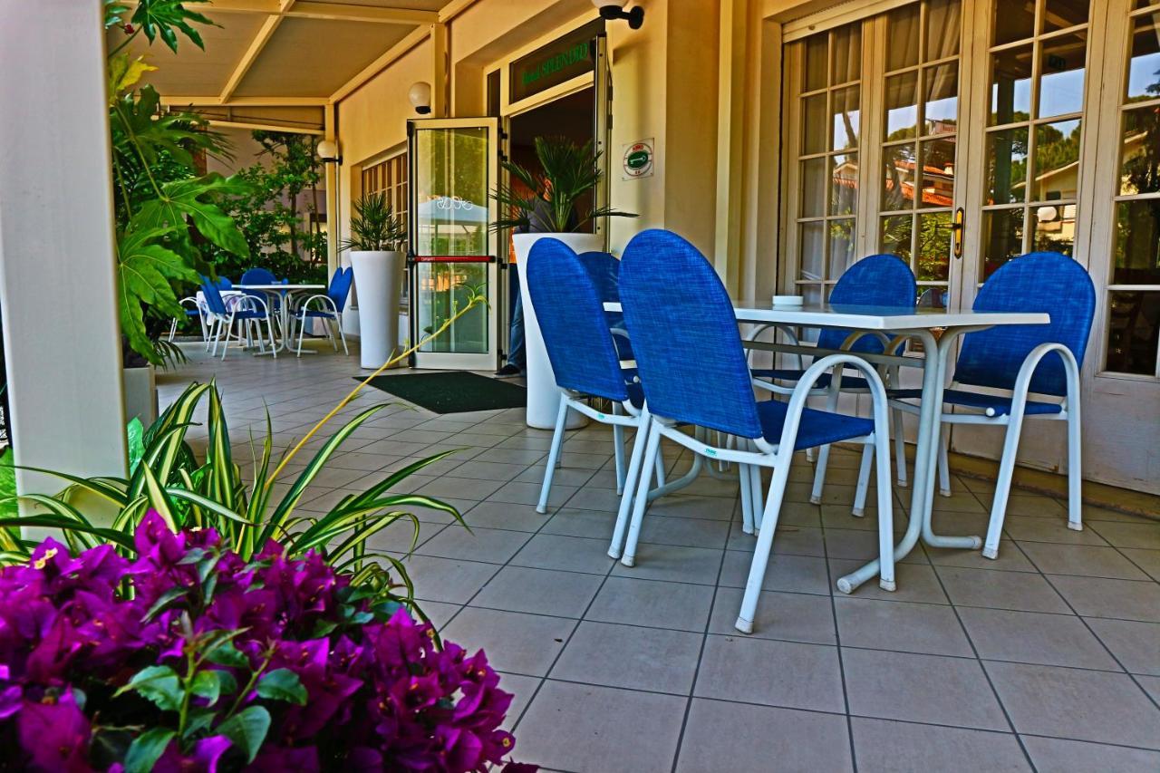 Splendid B&B Milano Marittima Zewnętrze zdjęcie